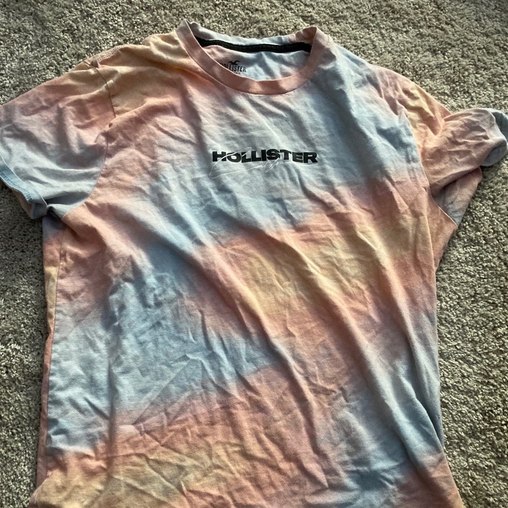 Hollister short sleeve shirt